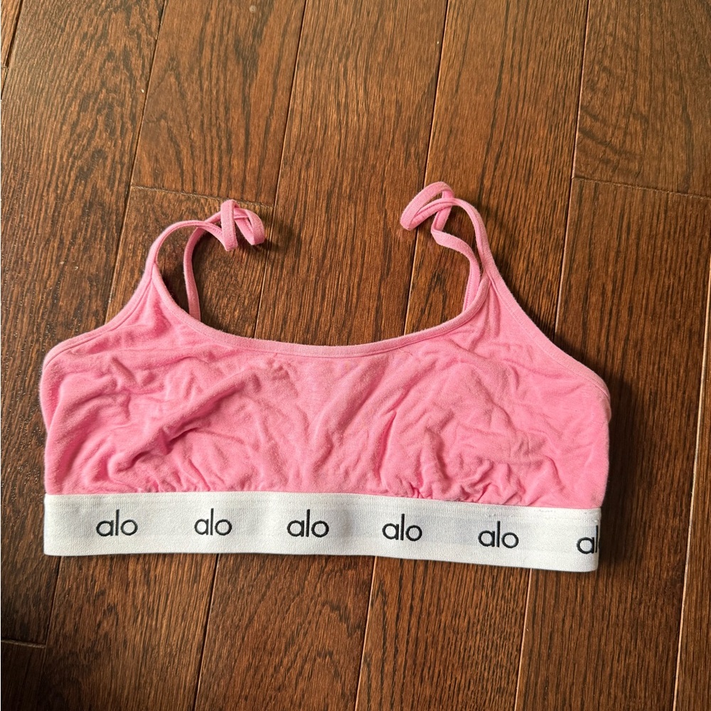 Alo Pink Sports Bra